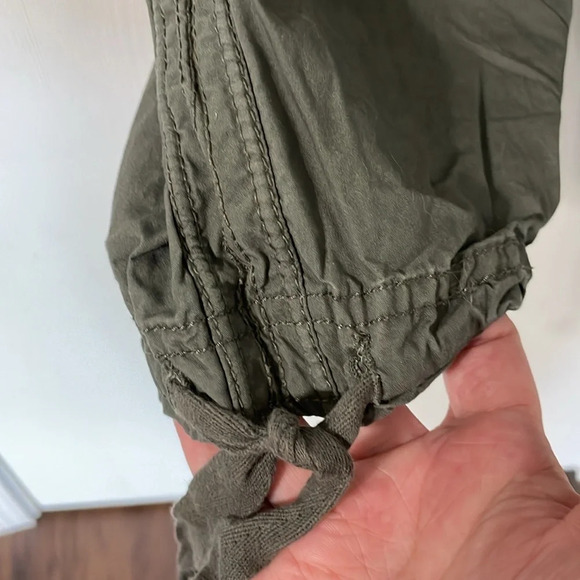 Calvin Klein Women’s Hiking Drawstring Capris Pants Dark Gray Size Medium - Picture 6 of 10